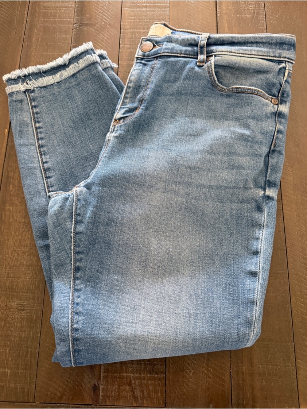 LOFT Women's Petite Cropped Skinny Jeans with Double Frayed Hem, 12P